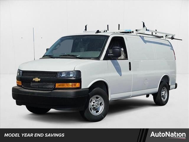 2025 CHEVROLET Express