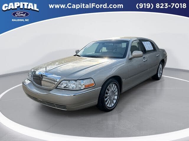 Lincoln Town Car