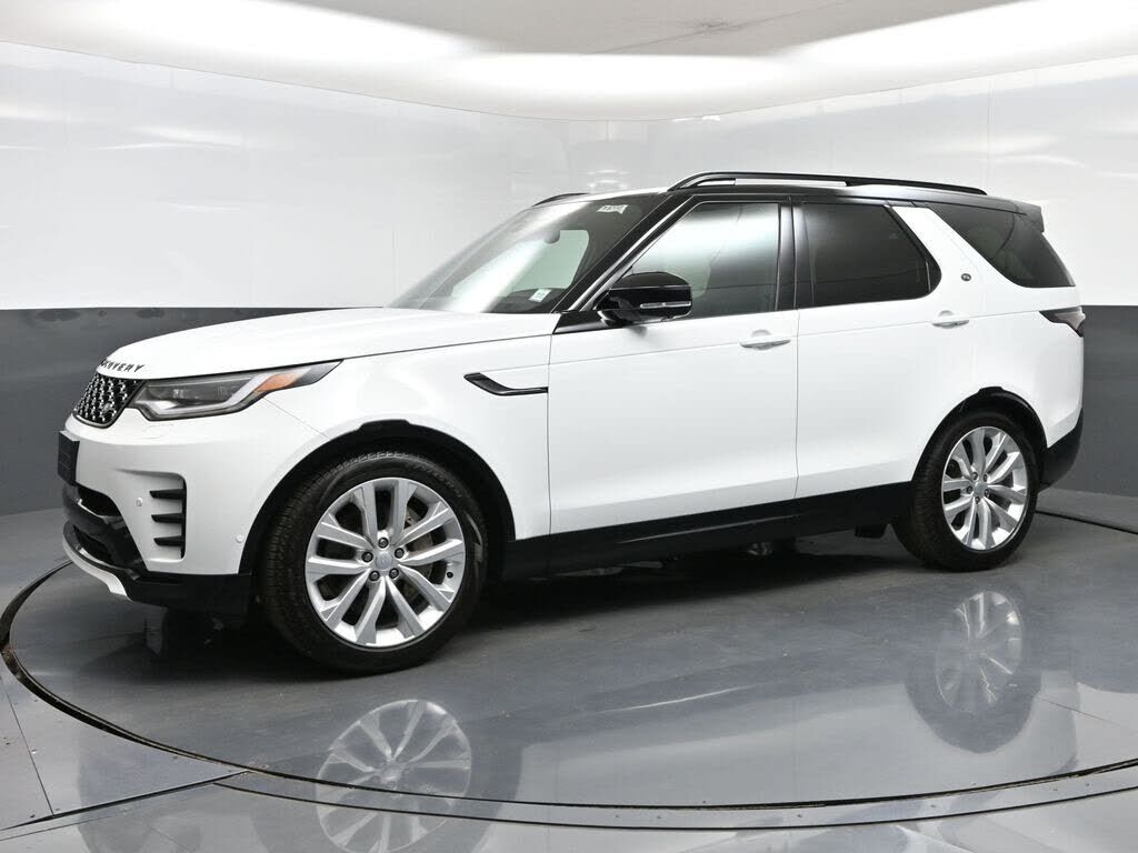 2024 LAND ROVER Discovery