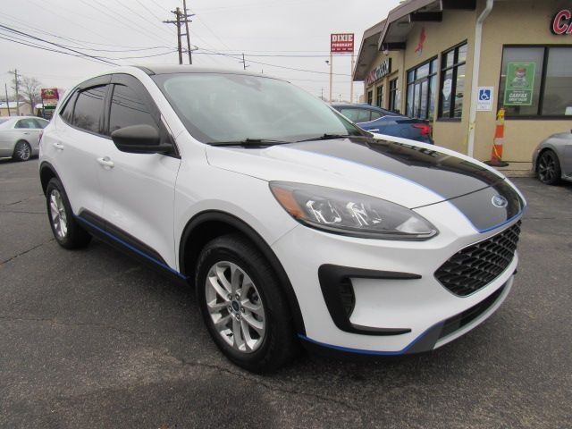 2022 FORD Escape