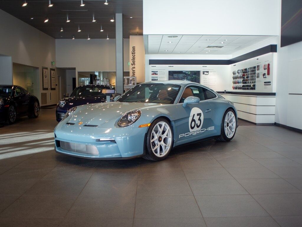 2024 PORSCHE 911