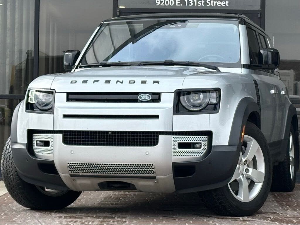 2020 LAND ROVER Defender