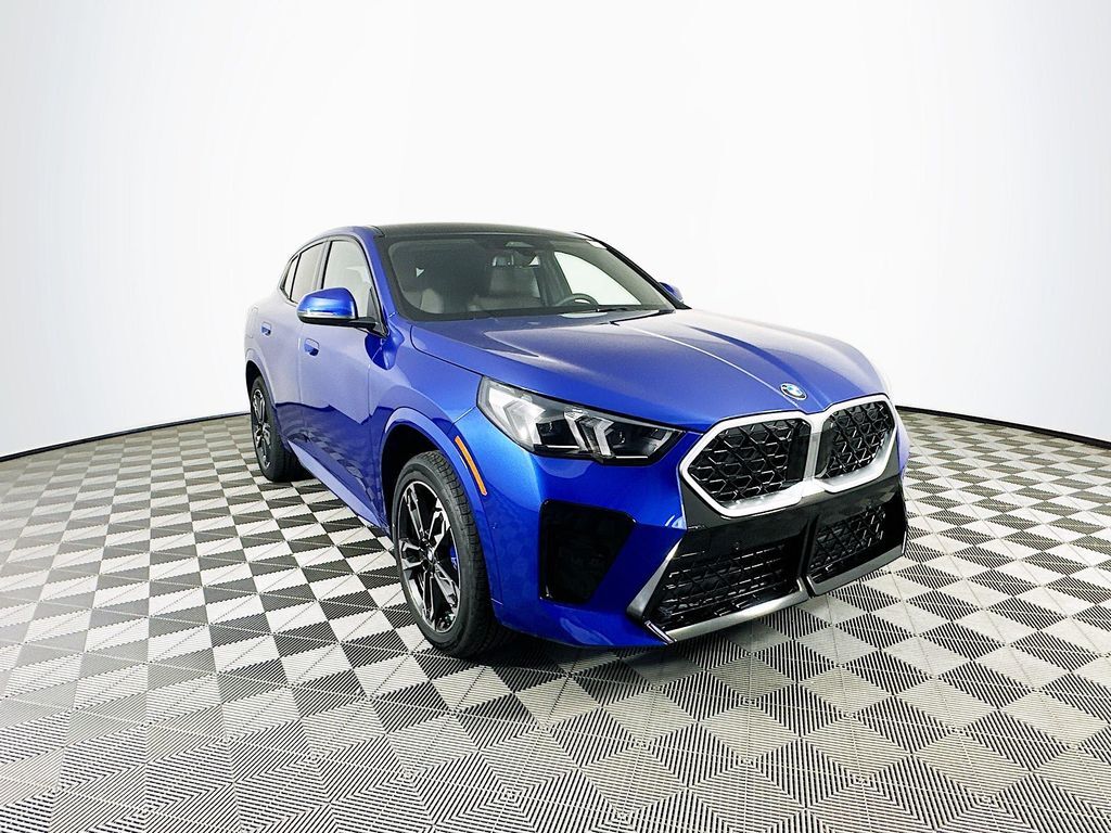 2025 BMW X2