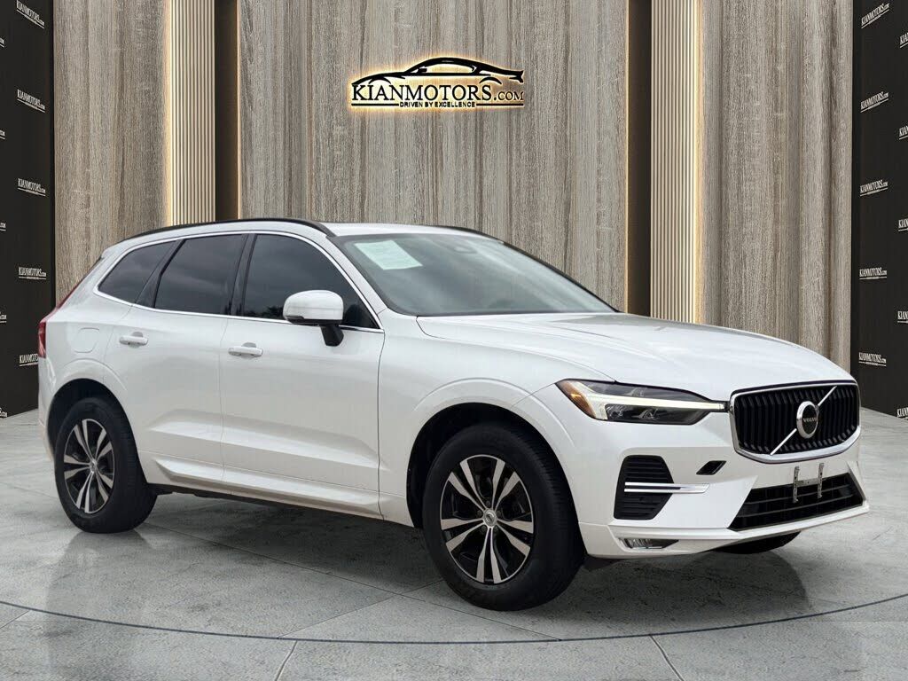 2023 VOLVO XC60