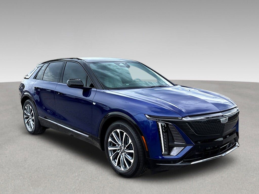 2025 CADILLAC Lyriq