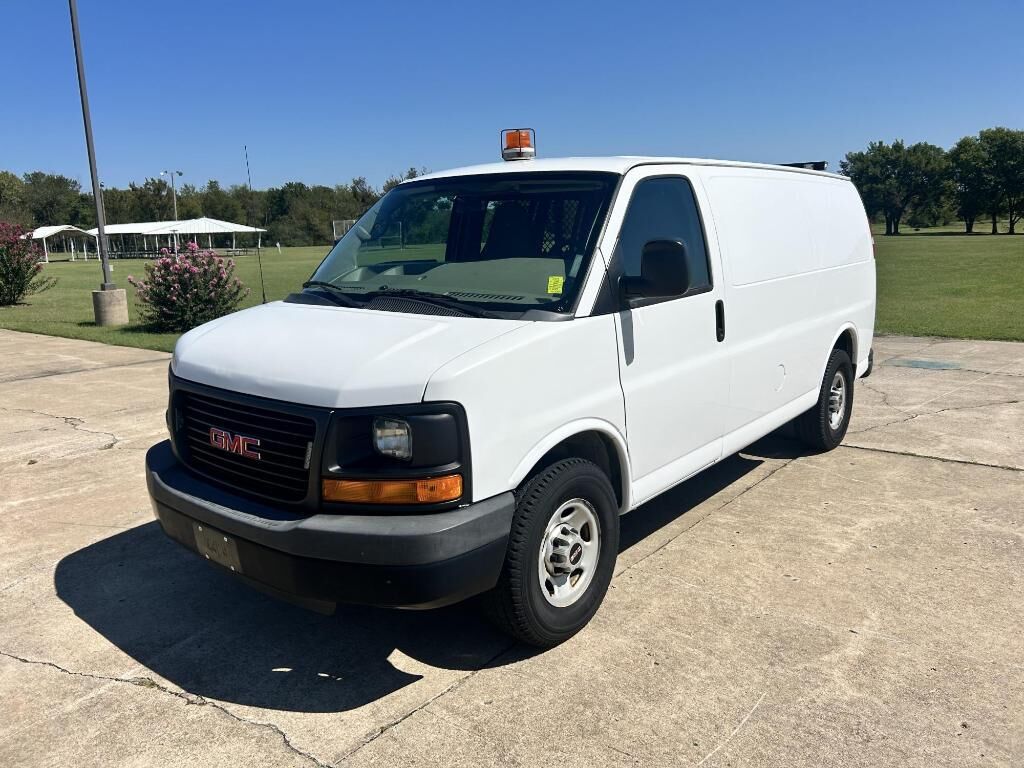 2012 GMC Savana