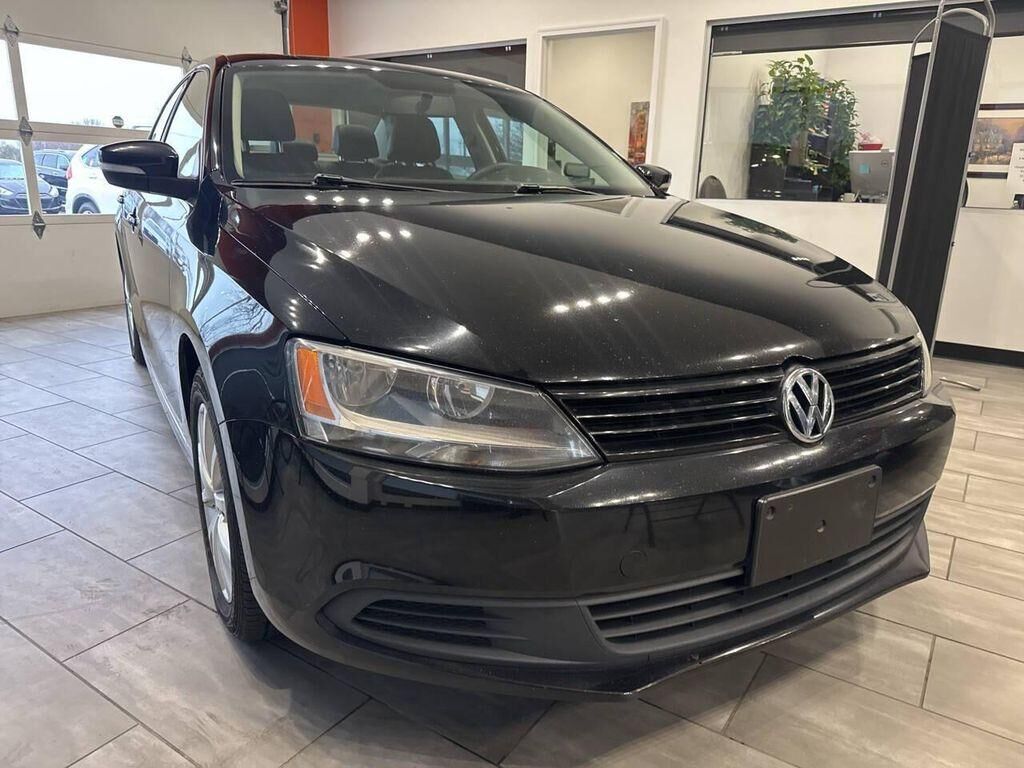 2012 VOLKSWAGEN Jetta