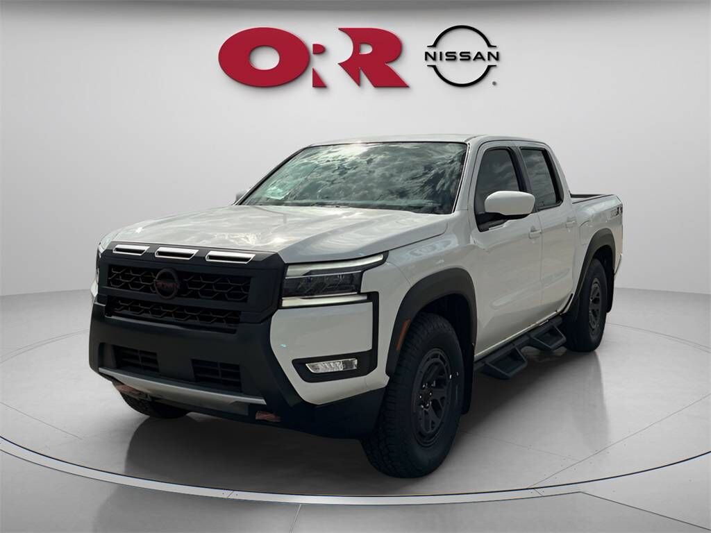 2025 NISSAN Frontier