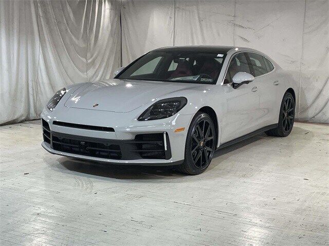 2026 PORSCHE Panamera