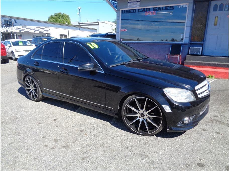 2010 MERCEDES-BENZ C-Class