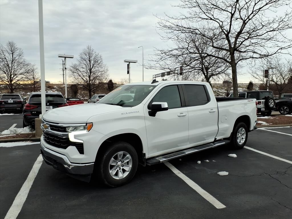 2024 CHEVROLET Silverado