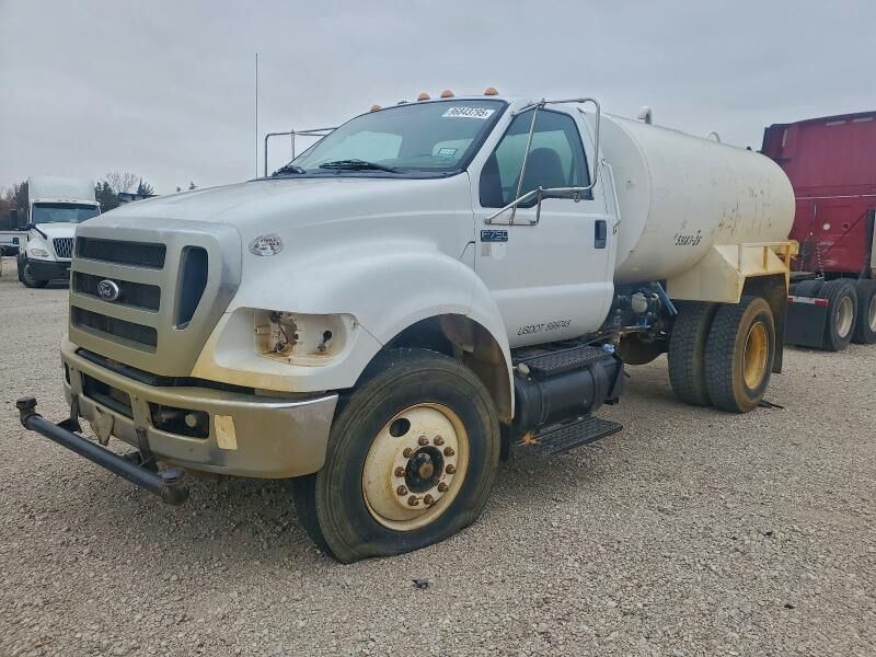 Ford F-750