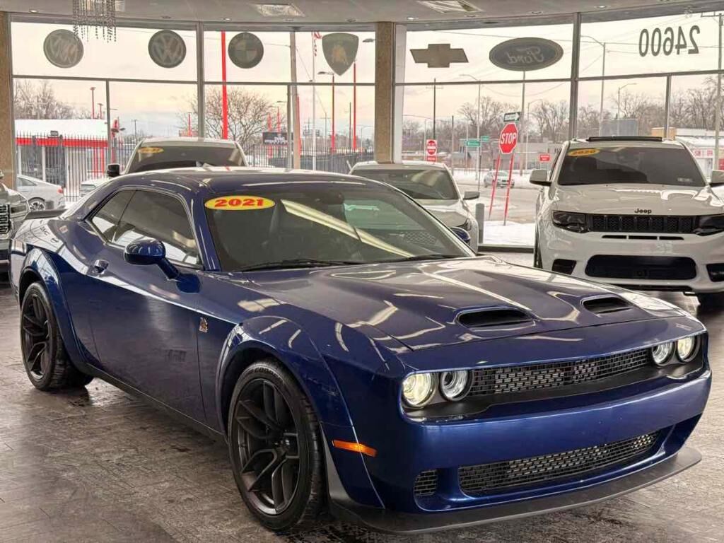 2021 DODGE Challenger