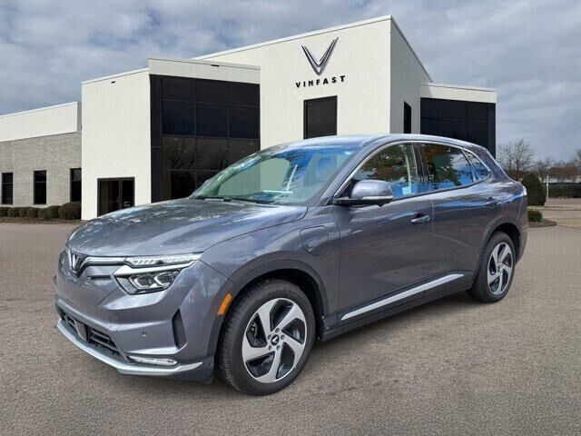 2025 VINFAST VF 8