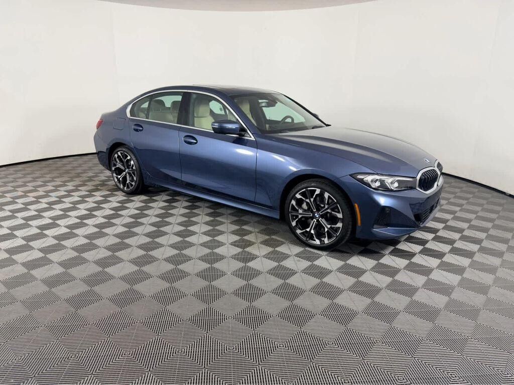 2026 BMW 330i