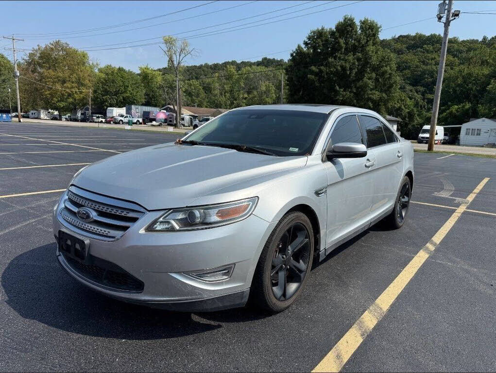 2010 FORD Taurus
