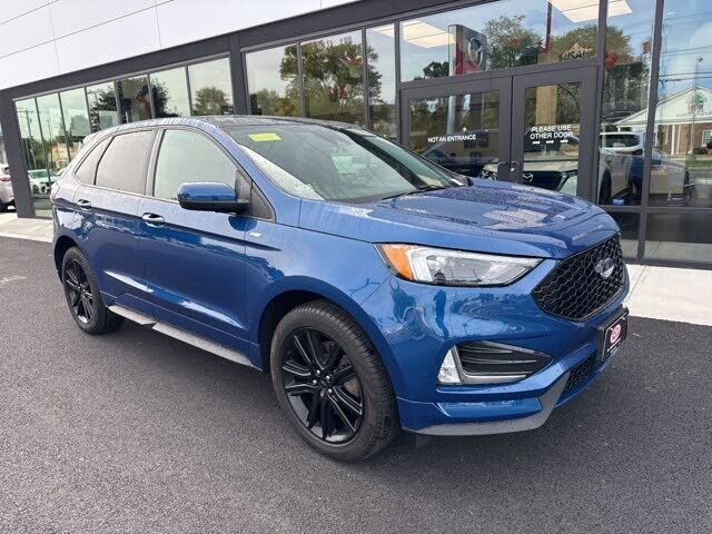 2024 FORD Edge