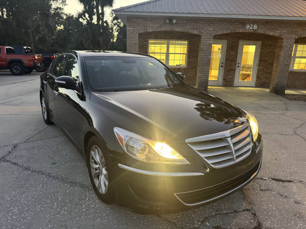 Hyundai Genesis