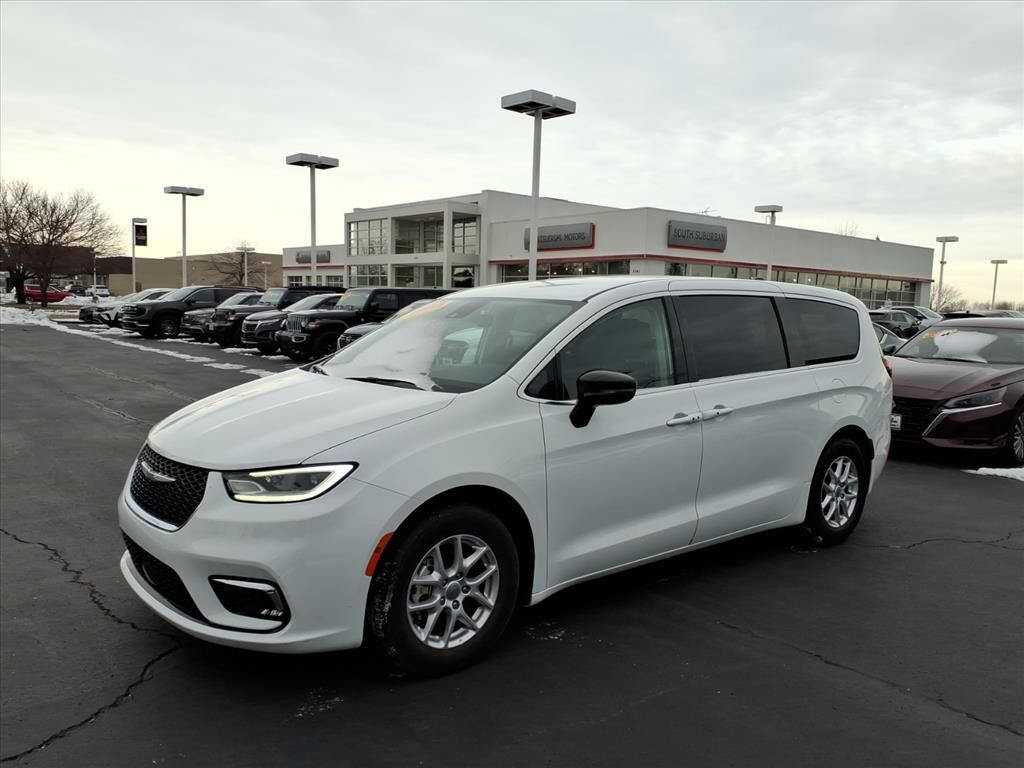 2024 CHRYSLER Pacifica