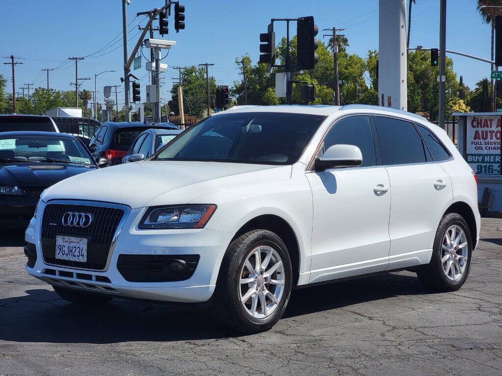 2011 AUDI Q5