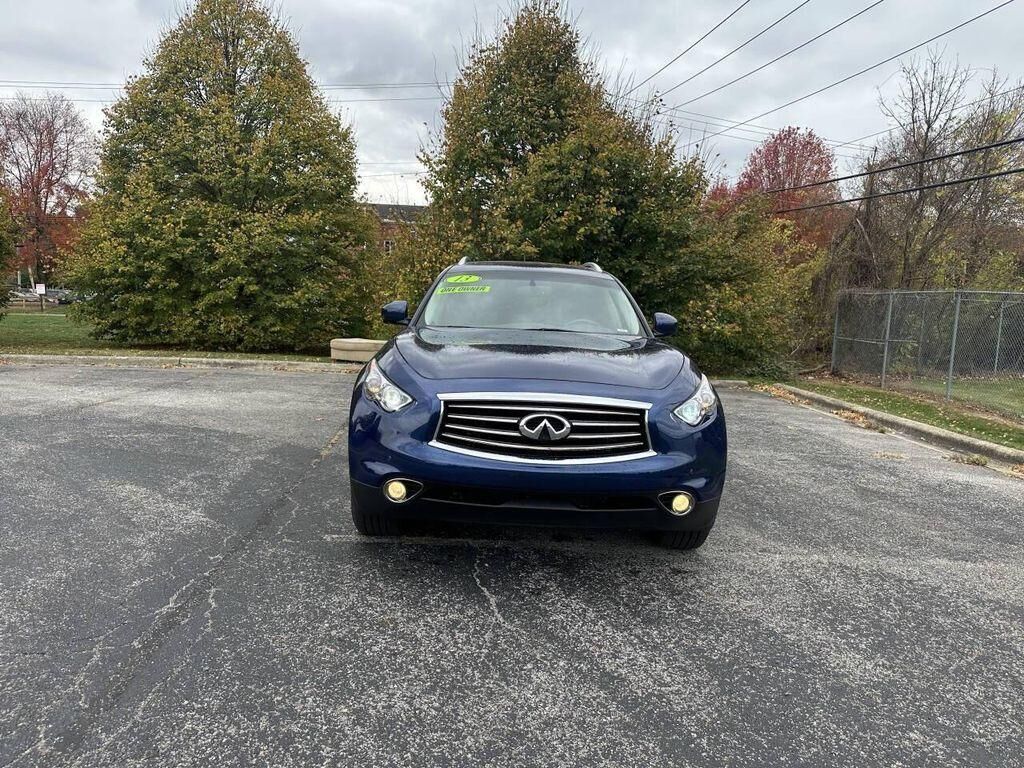 Infiniti FX37
