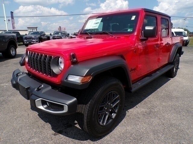 2025 JEEP Gladiator