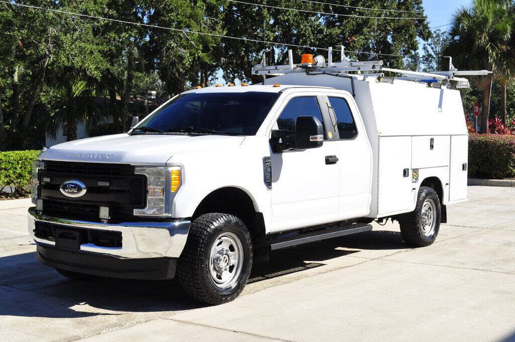 Ford F-350