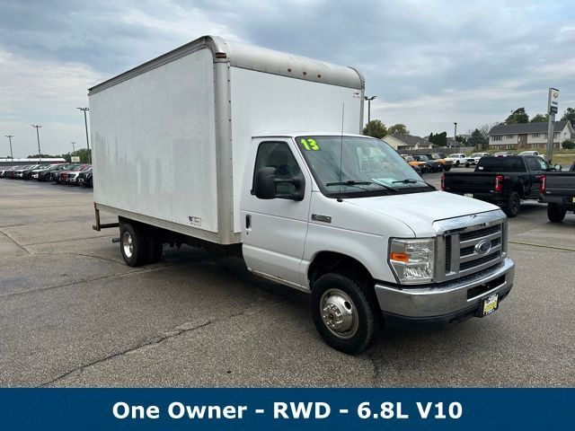 2013 FORD E-450