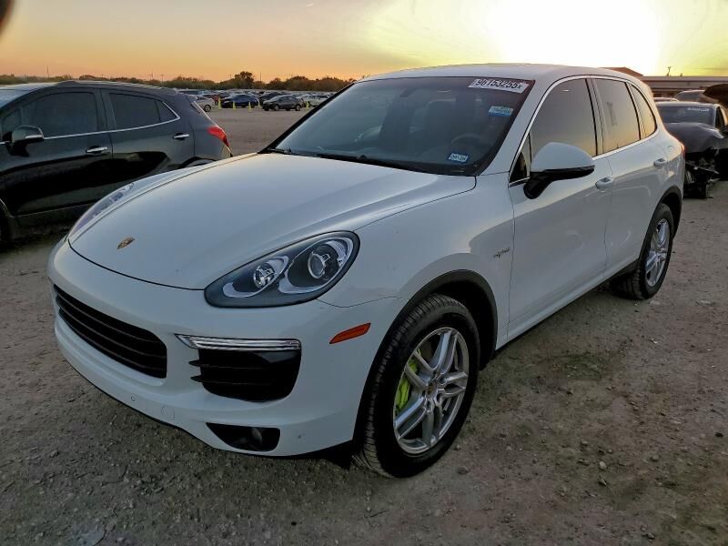 2016 PORSCHE Cayenne