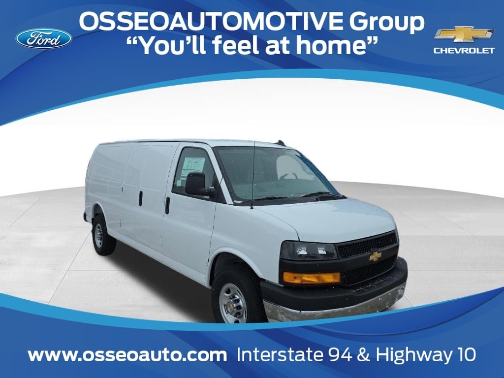 2025 CHEVROLET Express
