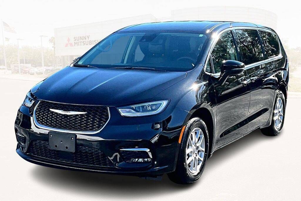 2024 CHRYSLER Pacifica
