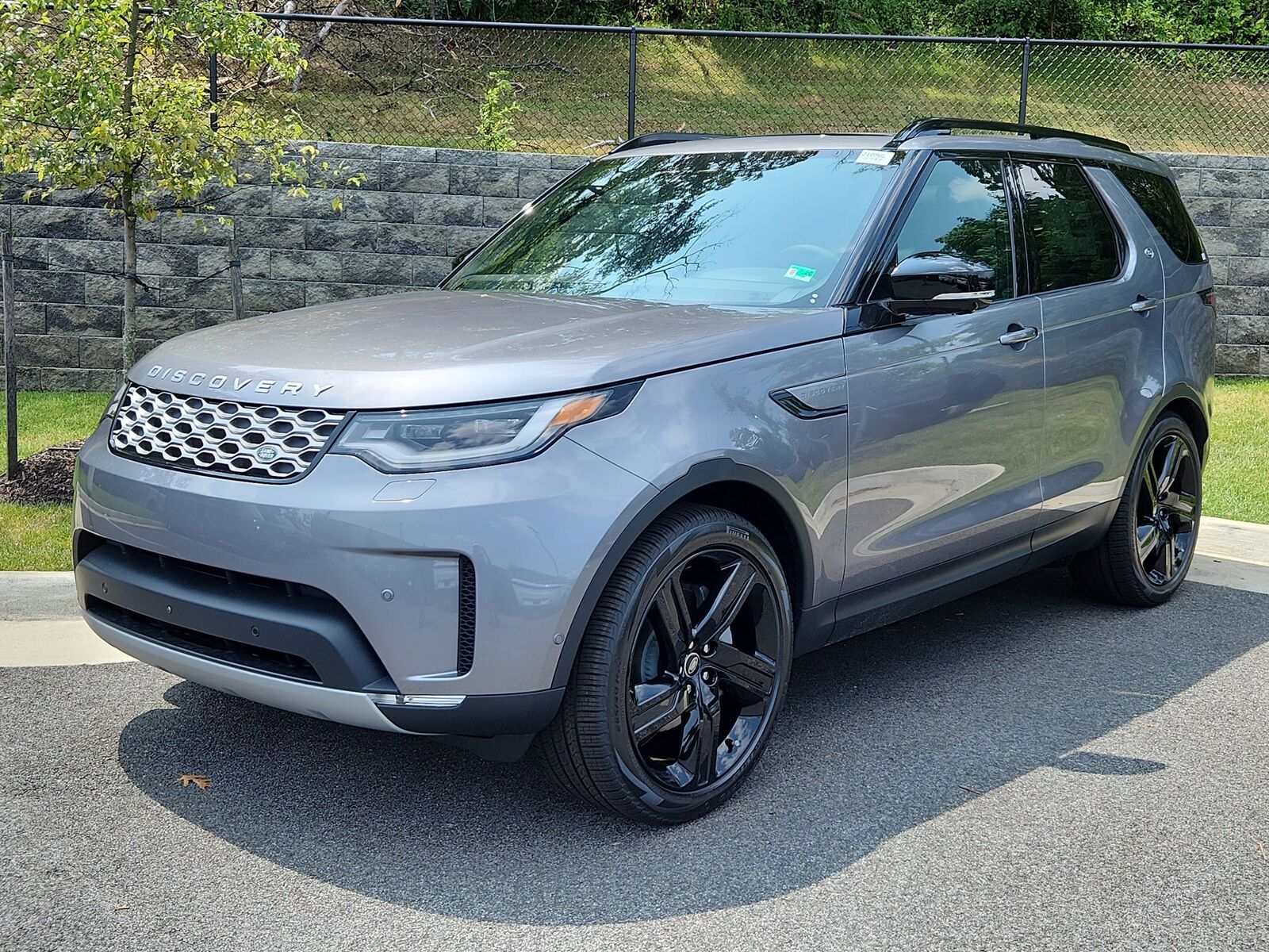 2025 LAND ROVER Discovery
