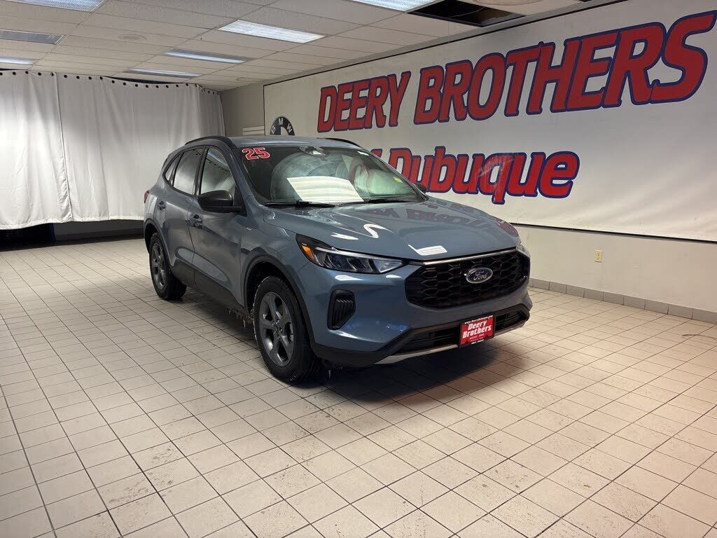 2025 FORD Escape
