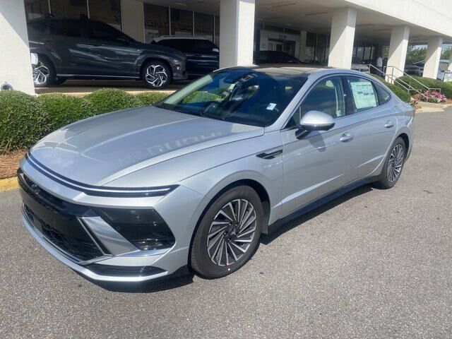 2025 HYUNDAI Sonata