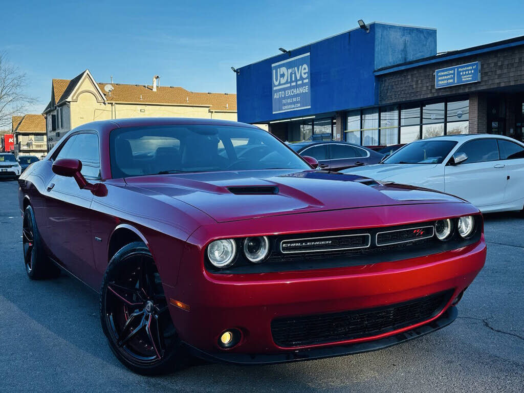 2015 DODGE Challenger