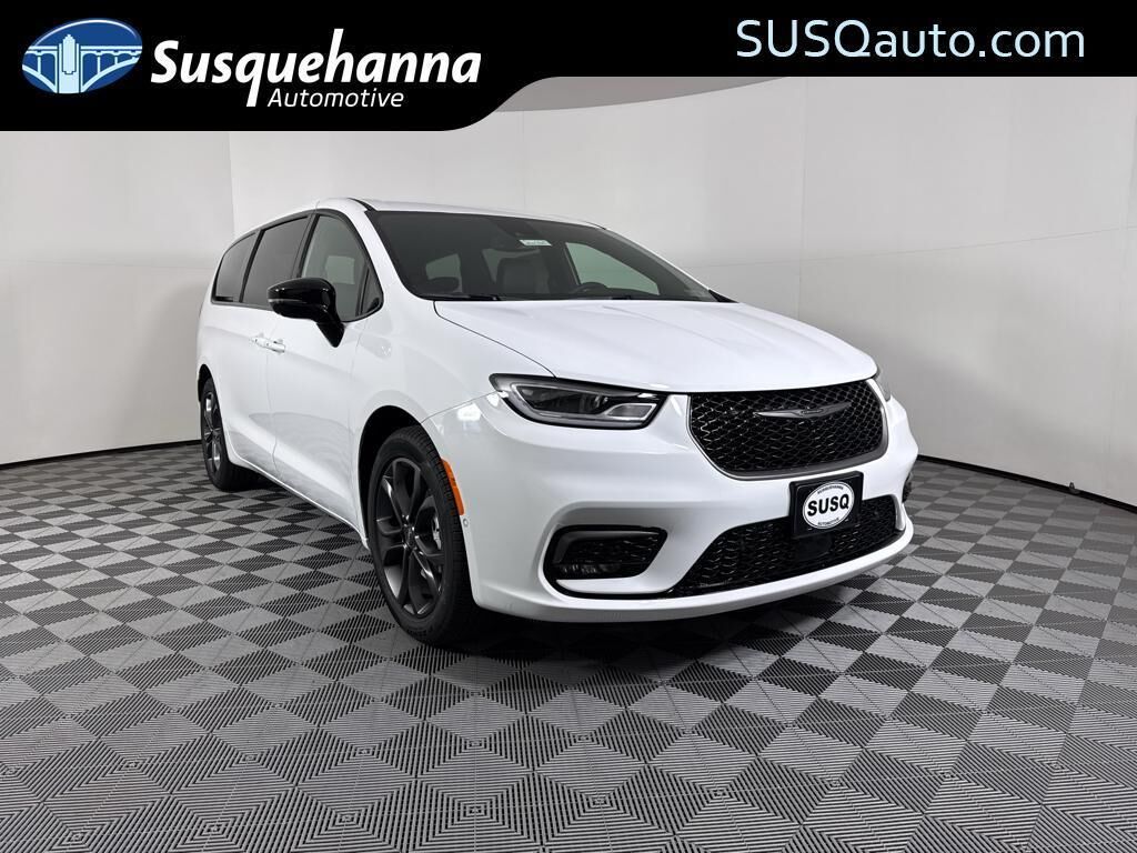 2026 CHRYSLER Pacifica