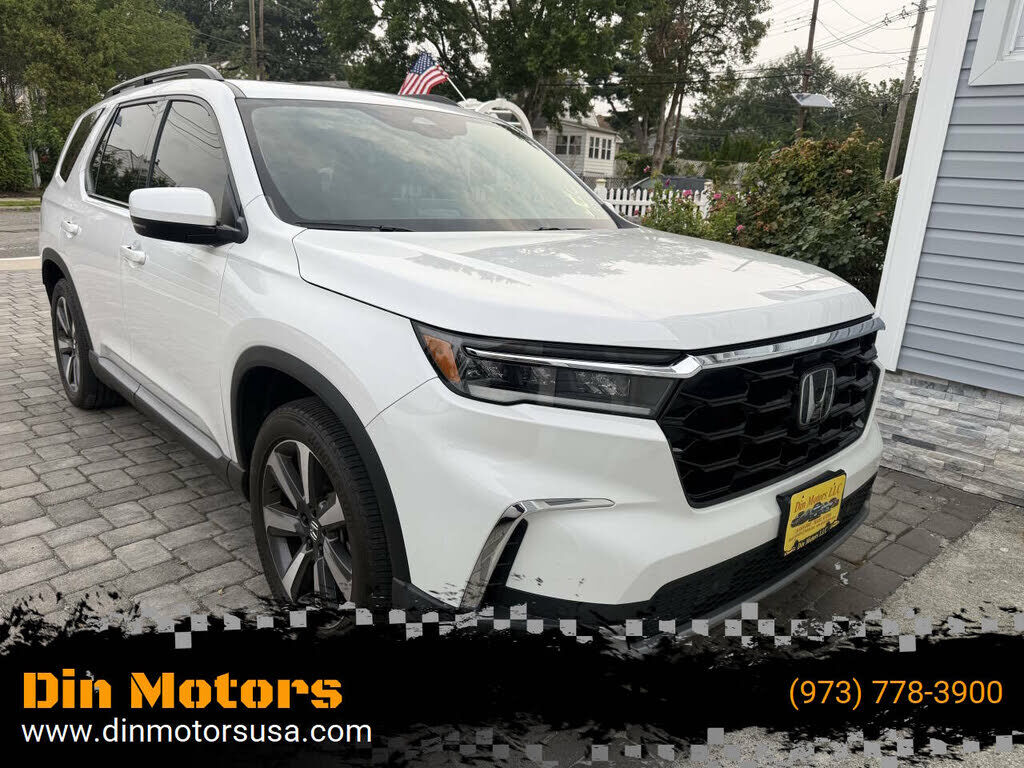 2023 HONDA Pilot