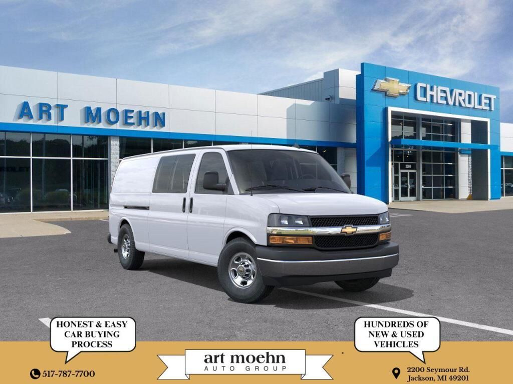 2025 CHEVROLET Express