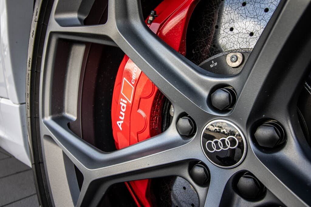 2025 Audi RS Q8