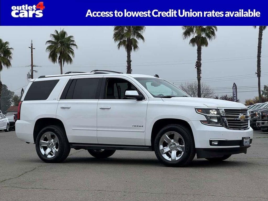 2015 CHEVROLET Tahoe