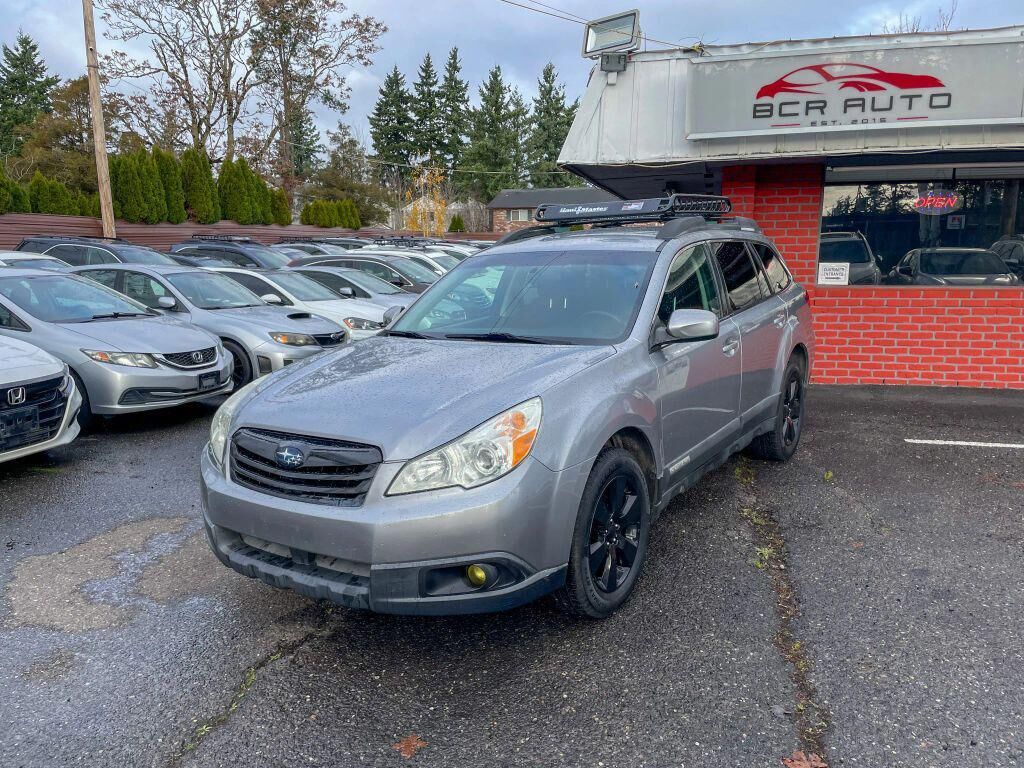 2010 SUBARU Outback