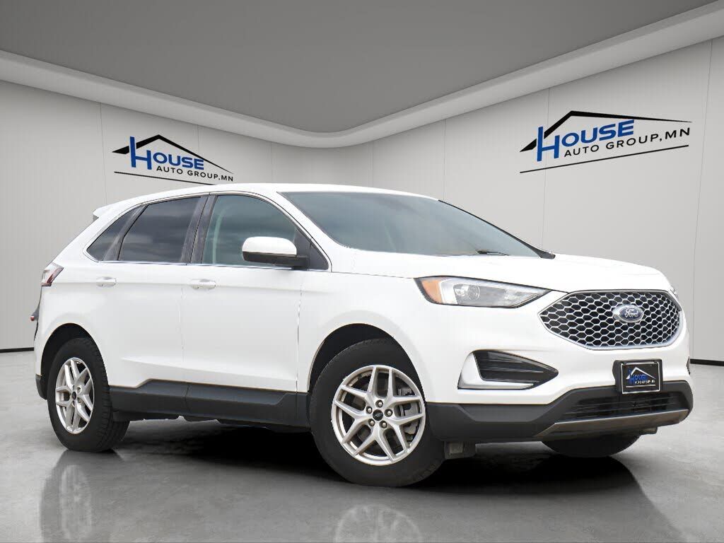 2023 FORD Edge