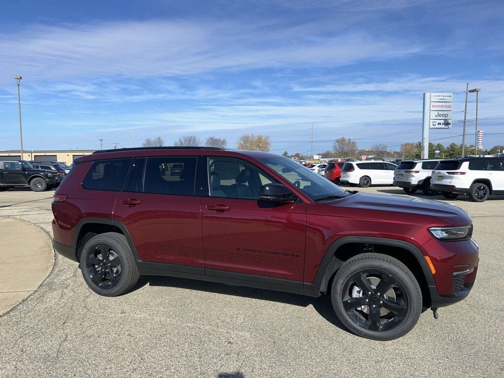 2025 JEEP Grand Cherokee L