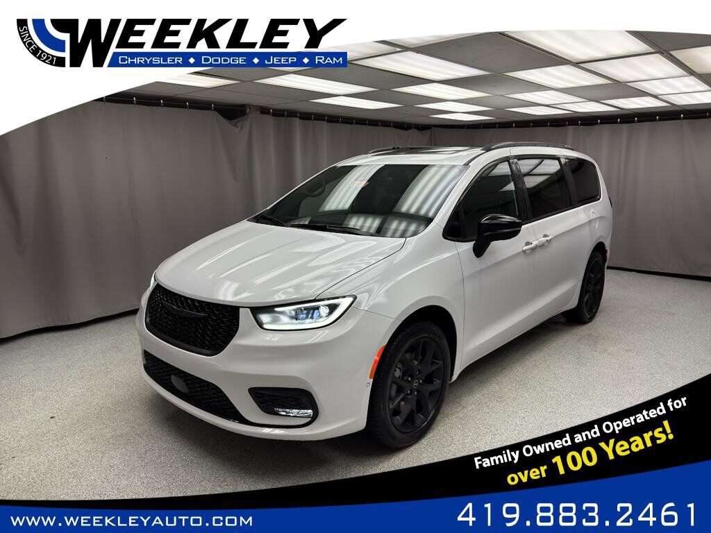 2026 CHRYSLER Pacifica