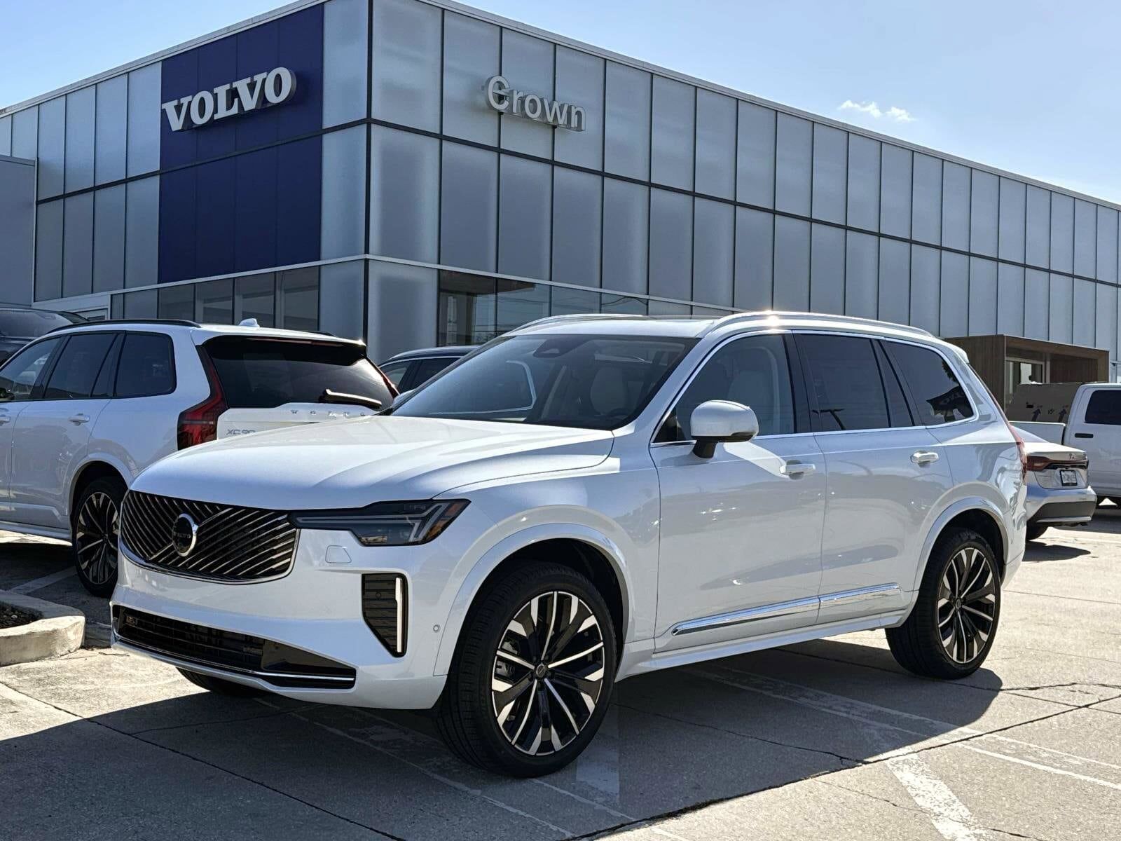 2026 VOLVO XC90