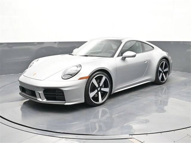 2026 PORSCHE 911