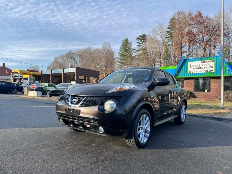 2013 NISSAN Juke