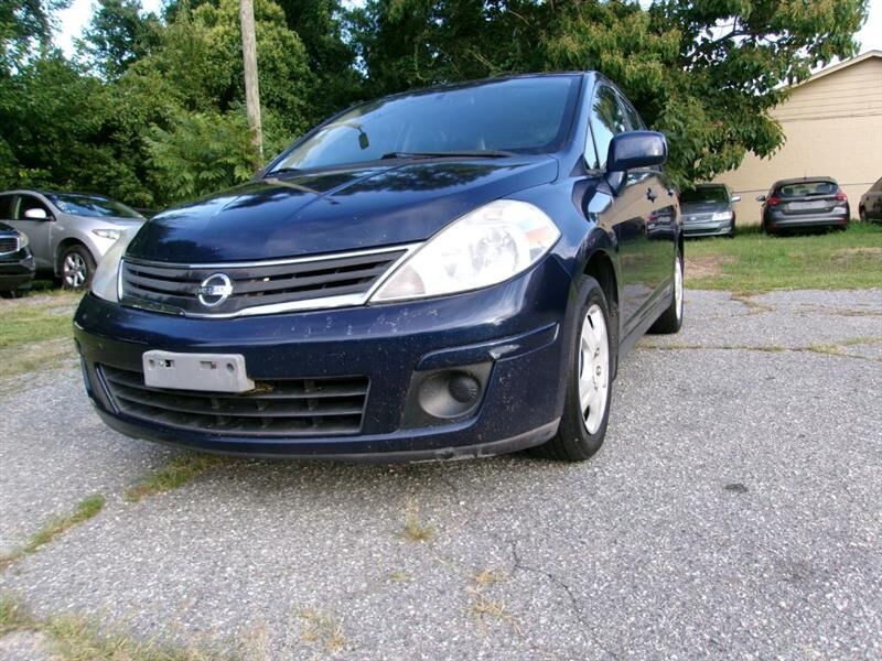 2010 NISSAN Versa