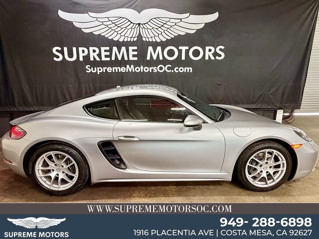 2022 PORSCHE 718