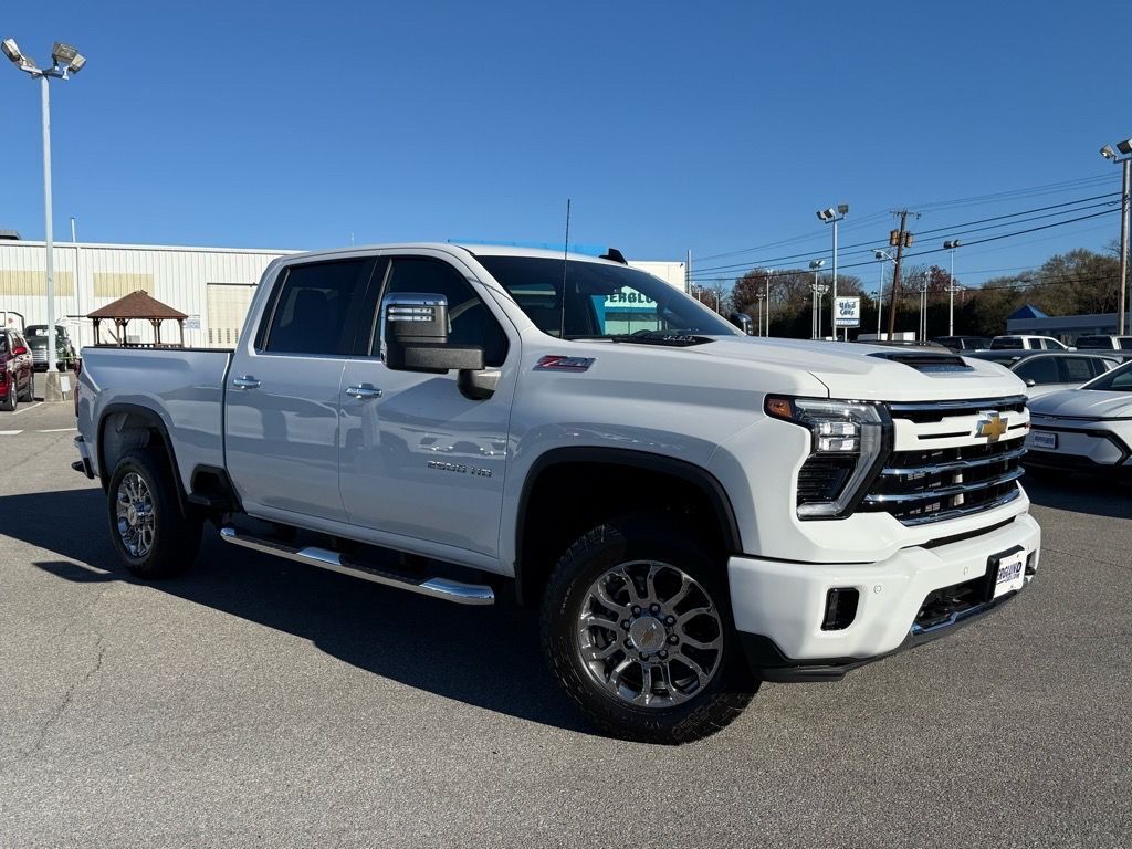 2026 CHEVROLET Silverado HD